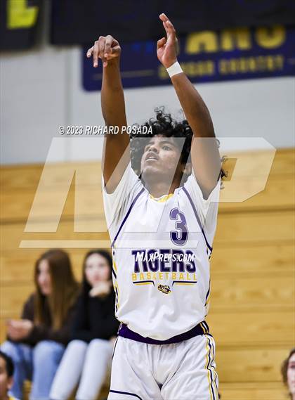 Thumbnail 3 in Centennial vs. Lemoore photogallery.