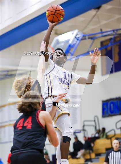 Thumbnail 1 in Centennial vs. Lemoore photogallery.