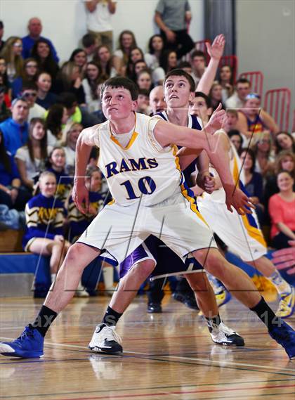 Thumbnail 1 in Johnsonburg vs. Coudersport (District IX A Quarter Final) photogallery.