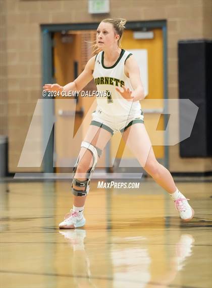Thumbnail 2 in Littleton vs Pueblo County (Dakota Ridge High School) photogallery.