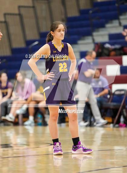 Thumbnail 3 in Littleton vs Pueblo County (Dakota Ridge High School) photogallery.