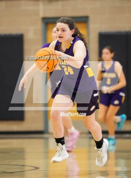 Thumbnail 3 in Littleton vs Pueblo County (Dakota Ridge High School) photogallery.