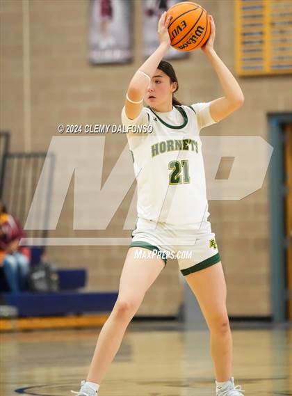 Thumbnail 1 in Littleton vs Pueblo County (Dakota Ridge High School) photogallery.