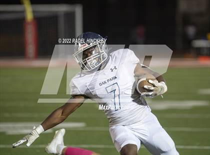 Thumbnail 3 in Oak Park @ Fort Osage photogallery.