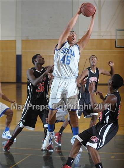 Thumbnail 1 in Fairfield vs. Sierra photogallery.
