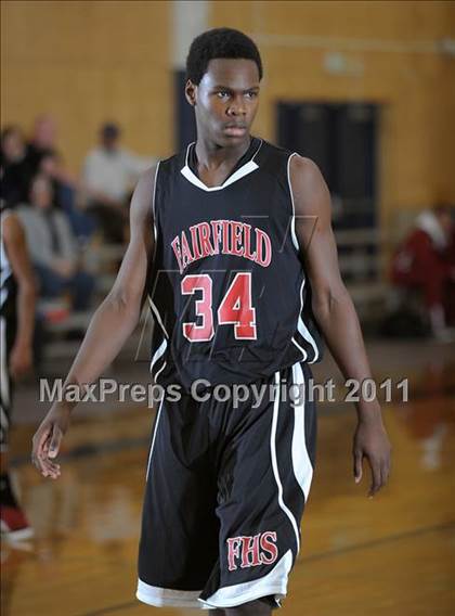 Thumbnail 2 in Fairfield vs. Sierra photogallery.