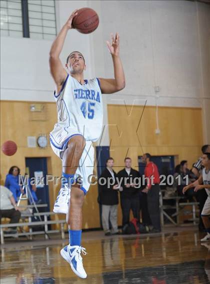 Thumbnail 1 in Fairfield vs. Sierra photogallery.