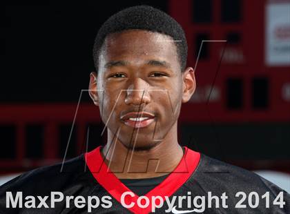Thumbnail 1 in Cedar Hill (2014 Preseason Top 25 Photo Shoot)  photogallery.