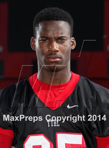 Thumbnail 2 in Cedar Hill (2014 Preseason Top 25 Photo Shoot)  photogallery.