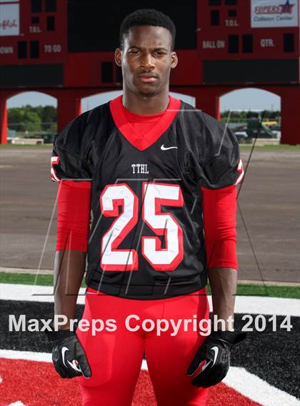 Thumbnail 2 in Cedar Hill (2014 Preseason Top 25 Photo Shoot)  photogallery.