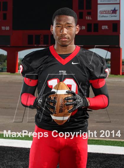 Thumbnail 2 in Cedar Hill (2014 Preseason Top 25 Photo Shoot)  photogallery.