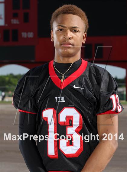Thumbnail 3 in Cedar Hill (2014 Preseason Top 25 Photo Shoot)  photogallery.