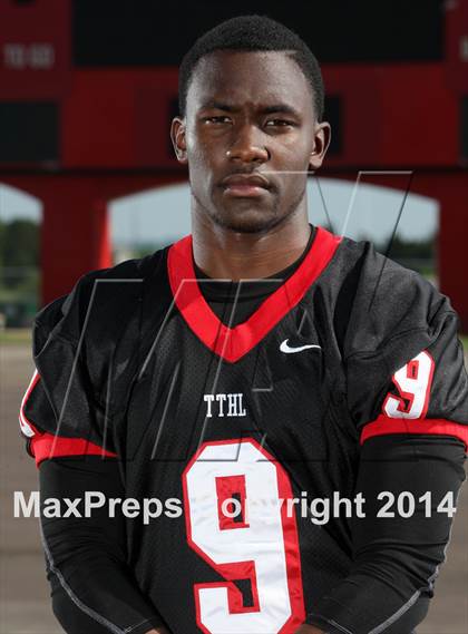 Thumbnail 2 in Cedar Hill (2014 Preseason Top 25 Photo Shoot)  photogallery.