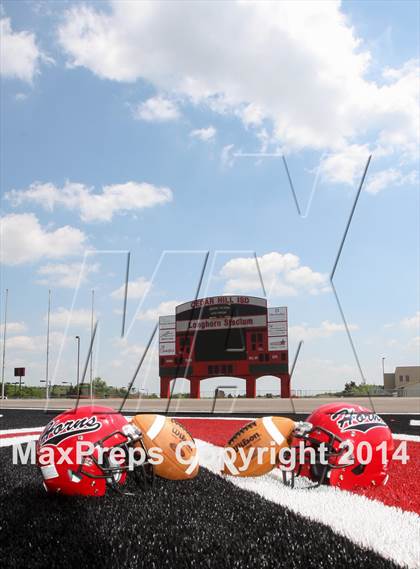 Thumbnail 3 in Cedar Hill (2014 Preseason Top 25 Photo Shoot)  photogallery.