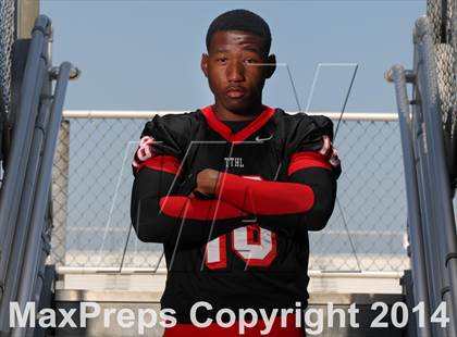 Thumbnail 2 in Cedar Hill (2014 Preseason Top 25 Photo Shoot)  photogallery.