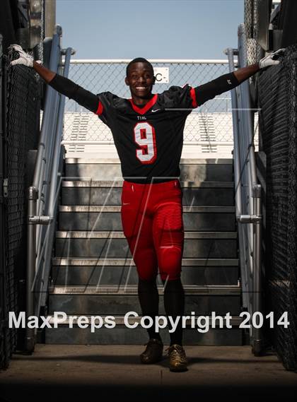 Thumbnail 3 in Cedar Hill (2014 Preseason Top 25 Photo Shoot)  photogallery.
