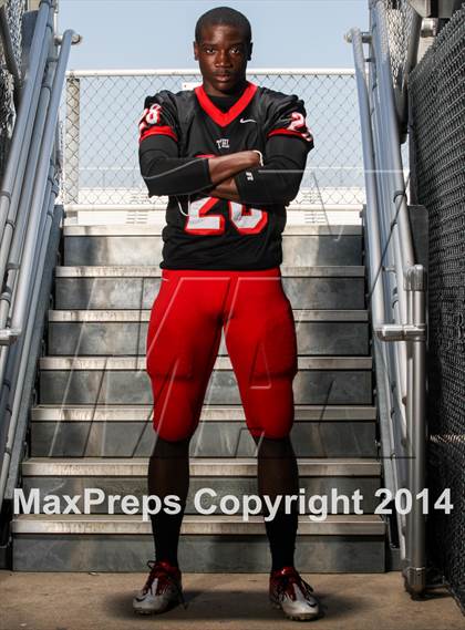 Thumbnail 1 in Cedar Hill (2014 Preseason Top 25 Photo Shoot)  photogallery.