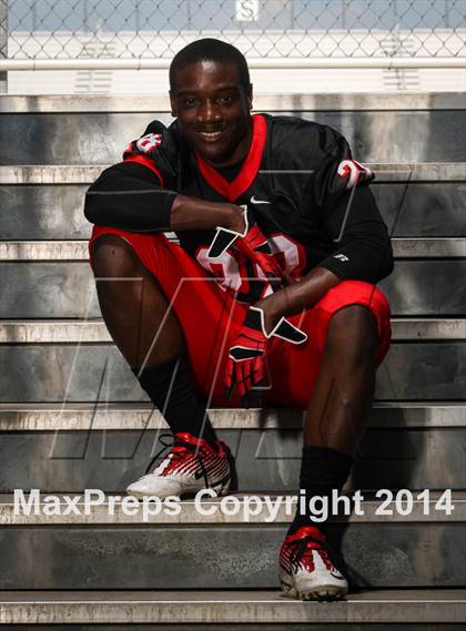 Thumbnail 1 in Cedar Hill (2014 Preseason Top 25 Photo Shoot)  photogallery.