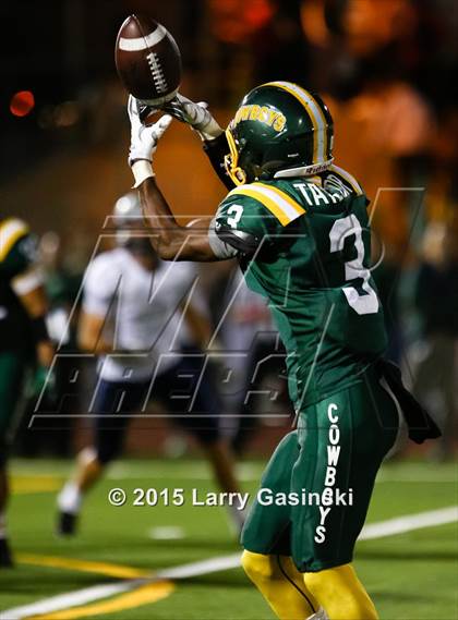Thumbnail 3 in Saugus @ Canyon photogallery.