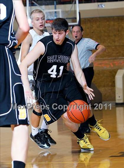 Thumbnail 3 in Archer City vs. Bellevue (Fantasy of Lights) photogallery.