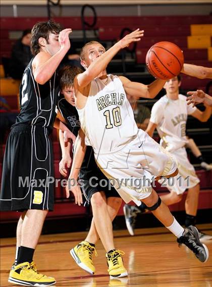 Thumbnail 3 in Archer City vs. Bellevue (Fantasy of Lights) photogallery.