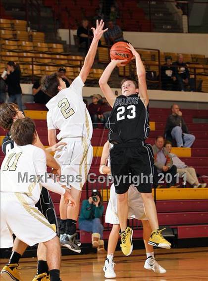 Thumbnail 2 in Archer City vs. Bellevue (Fantasy of Lights) photogallery.