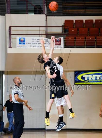 Thumbnail 1 in Archer City vs. Bellevue (Fantasy of Lights) photogallery.