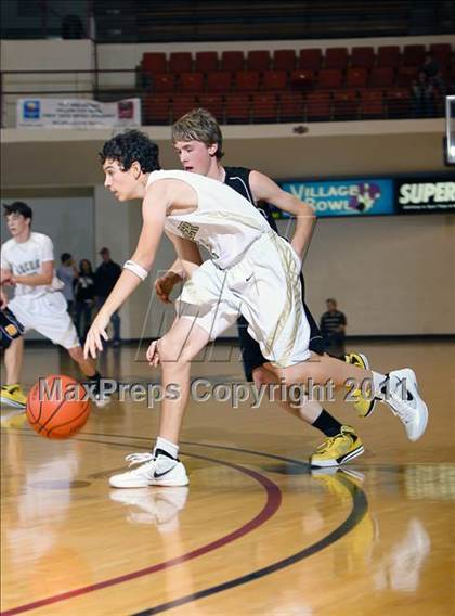 Thumbnail 1 in Archer City vs. Bellevue (Fantasy of Lights) photogallery.