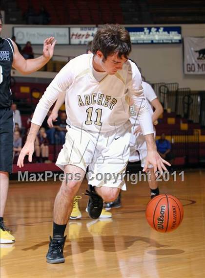 Thumbnail 1 in Archer City vs. Bellevue (Fantasy of Lights) photogallery.