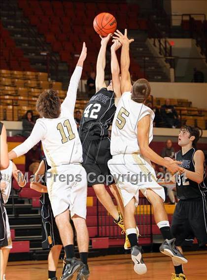 Thumbnail 2 in Archer City vs. Bellevue (Fantasy of Lights) photogallery.