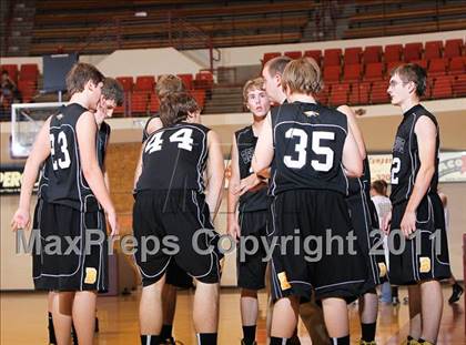 Thumbnail 1 in Archer City vs. Bellevue (Fantasy of Lights) photogallery.