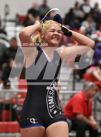 Thumbnail 1 in CIF-SS Girls Masters Wrestling 2/2 photogallery.