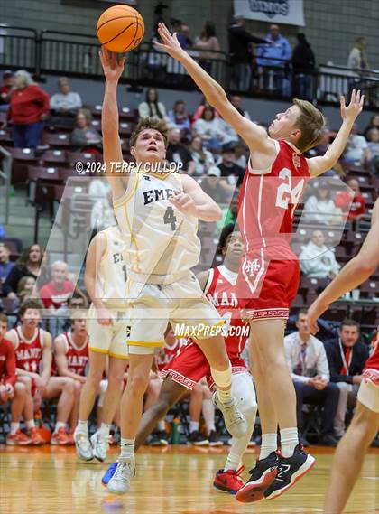 Thumbnail 1 in Manti vs. Emery (UHSAA 3A 5th / 6th Place) photogallery.