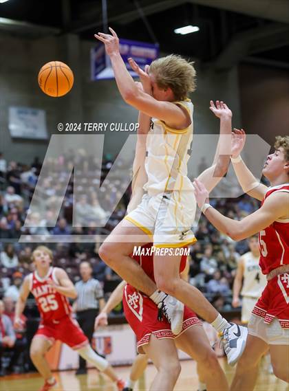 Thumbnail 3 in Manti vs. Emery (UHSAA 3A 5th / 6th Place) photogallery.