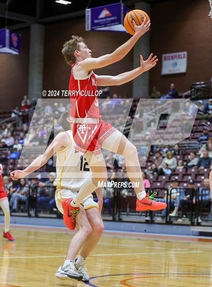 Thumbnail 2 in Manti vs. Emery (UHSAA 3A 5th / 6th Place) photogallery.