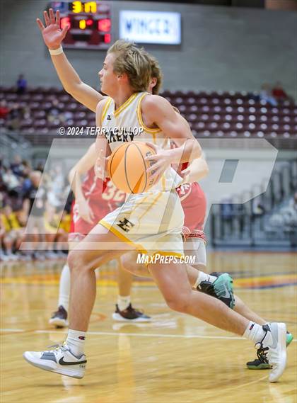 Thumbnail 1 in Manti vs. Emery (UHSAA 3A 5th / 6th Place) photogallery.