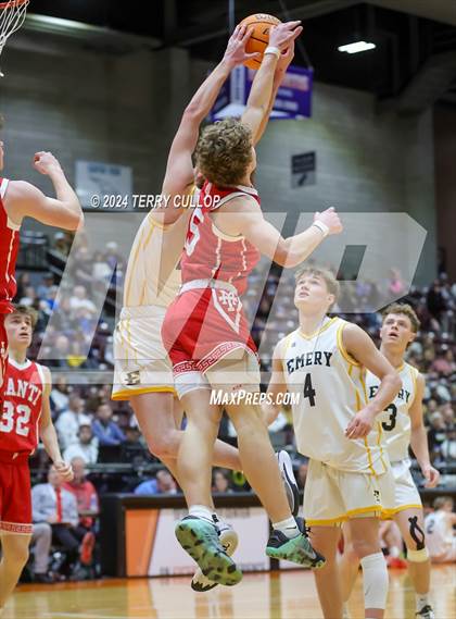 Thumbnail 3 in Manti vs. Emery (UHSAA 3A 5th / 6th Place) photogallery.