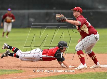 Thumbnail 3 in Alemany @ Hart photogallery.