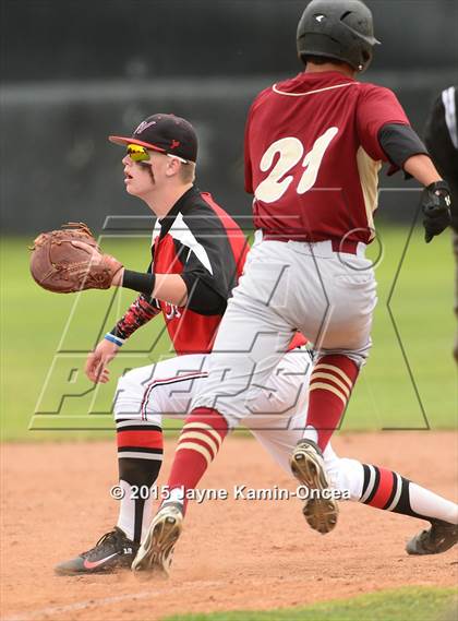 Thumbnail 3 in Alemany @ Hart photogallery.