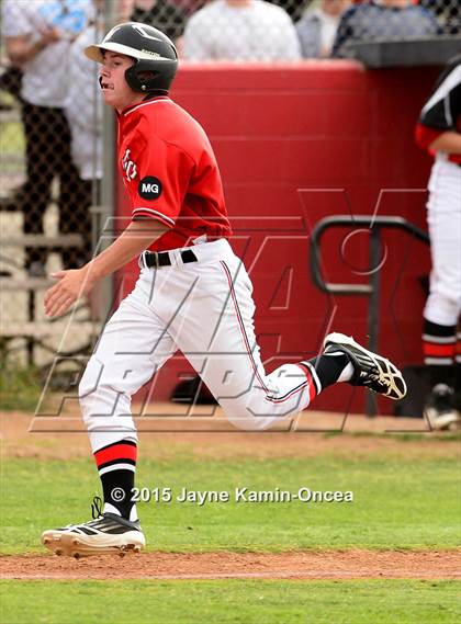 Thumbnail 1 in Alemany @ Hart photogallery.