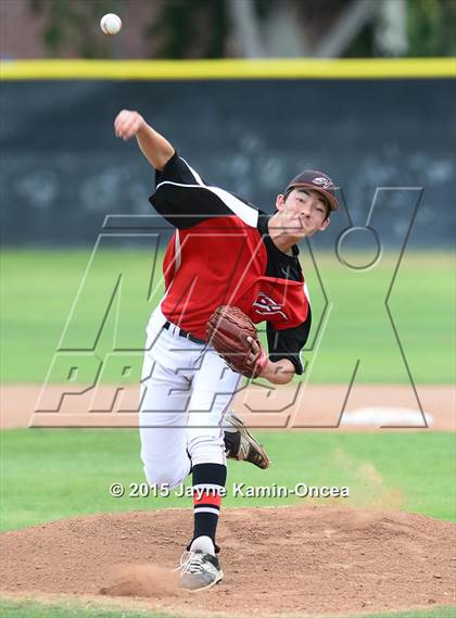 Thumbnail 1 in Alemany @ Hart photogallery.