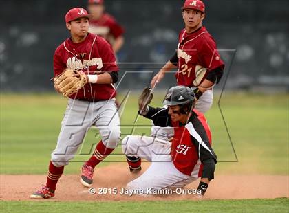 Thumbnail 3 in Alemany @ Hart photogallery.