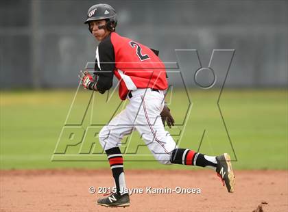 Thumbnail 1 in Alemany @ Hart photogallery.