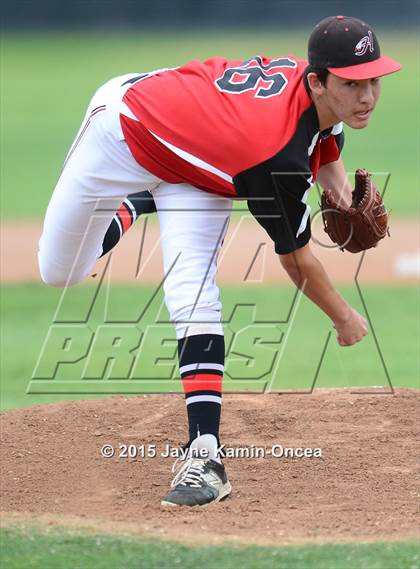 Thumbnail 1 in Alemany @ Hart photogallery.