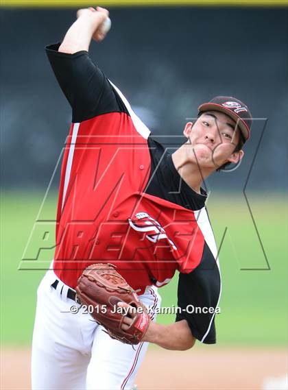 Thumbnail 3 in Alemany @ Hart photogallery.