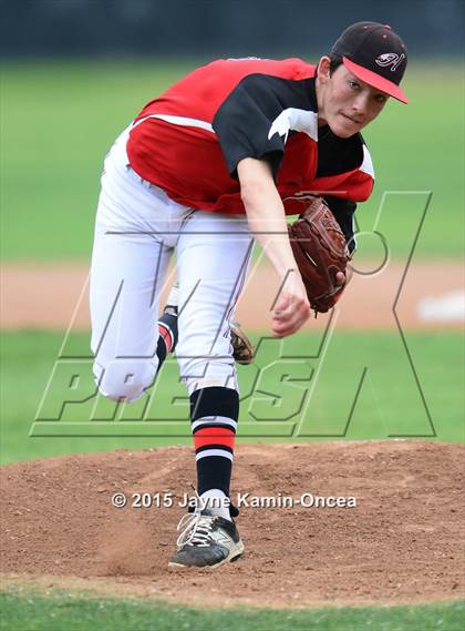 Thumbnail 3 in Alemany @ Hart photogallery.