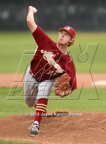 Thumbnail 1 in Alemany @ Hart photogallery.