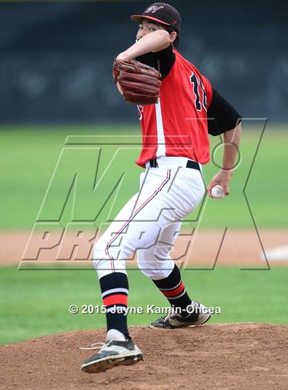 Thumbnail 3 in Alemany @ Hart photogallery.