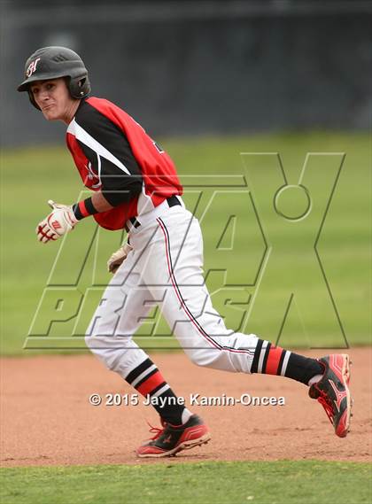 Thumbnail 2 in Alemany @ Hart photogallery.