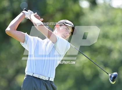 Thumbnail 2 in CIF NorCal Regional Boys Golf Championship photogallery.